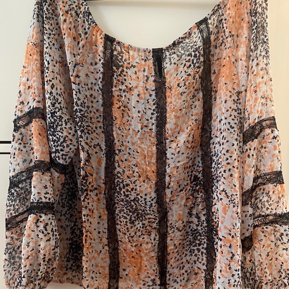 BCBG MaxAzria top - Picture 2 of 3